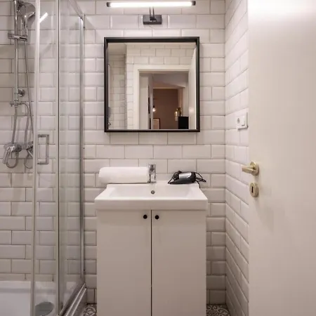 Boutique 2 Apartment