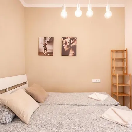 Boutique 2 Apartment *